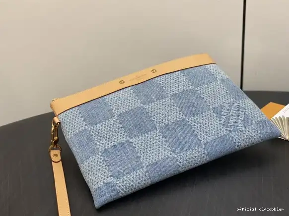 Official oldcobbler LOUIS POCHETTE TO-GO-30*21.5*2cm VUITTON 0611